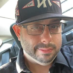 Meet your Posher, Ronald